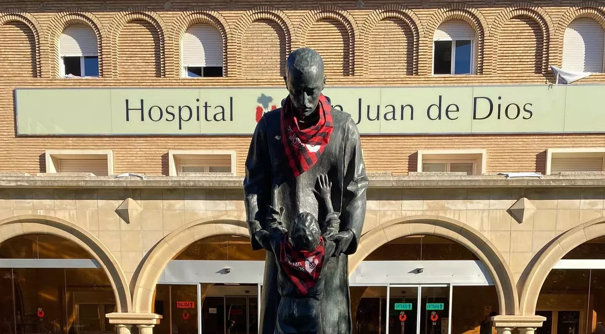 O femeie care s-a trezit în timp ce era îmbălsămată a decedat a doua zi, la spital, în Spania. Familia a făcut plângere