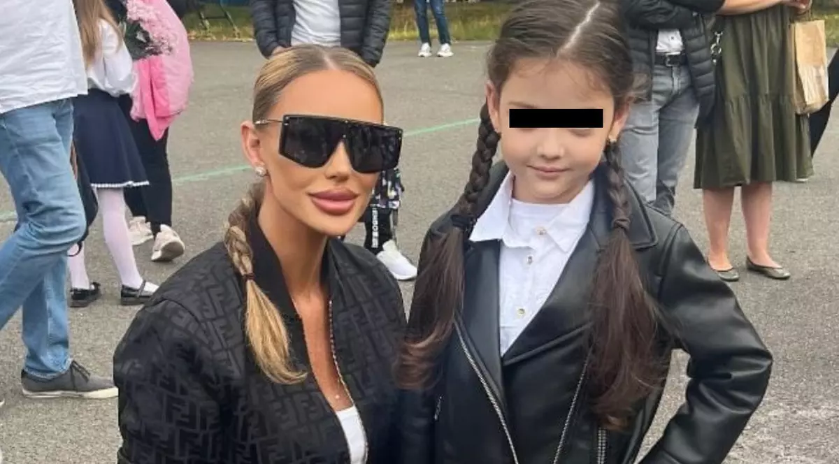 Bianca Drăgușanu, atenționată pentru cum merge îmbrăcată la școala fiicei sale: „Avea o problemă cu mine”. Sofia a trecut clasa întâi
