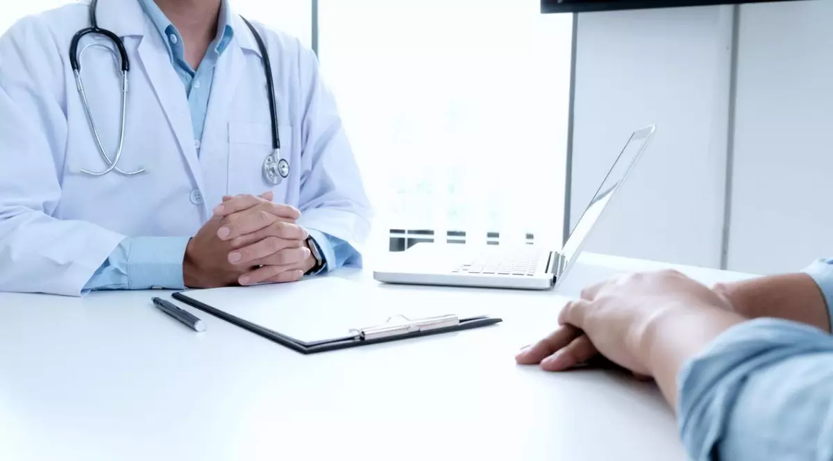 Concediu medical: Ce reprezintă, în ce situații se poate acorda și câte zile se pot lua într-un an?