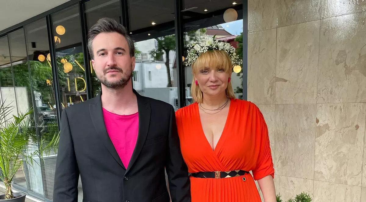 Cristina Cioran rupe tăcerea despre relația cu Alex Dobrescu. Cei doi au o fetiță împreună. „Ieșim la masă, ne plimbăm”