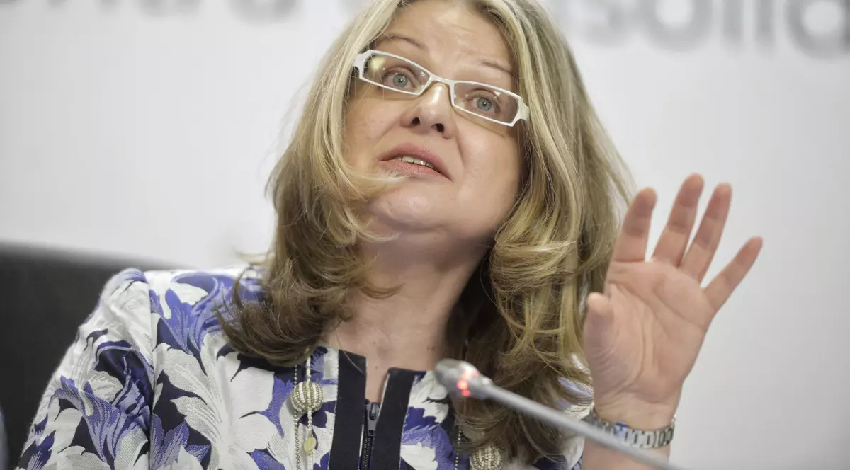 Gabriela Crețu, fosta soție a lui Buzatu, anunță că va contesta decizia PSD: „Întâi, eu cred că a fost o înscenare, dar nu înțeleg suspendarea mea”