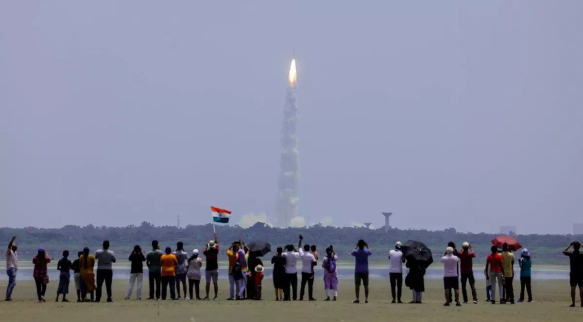 India a lansat cu succes prima sa misiune către Soare, la câteva zile după ce a trimis o navă spațială la polul sudic al Lunii