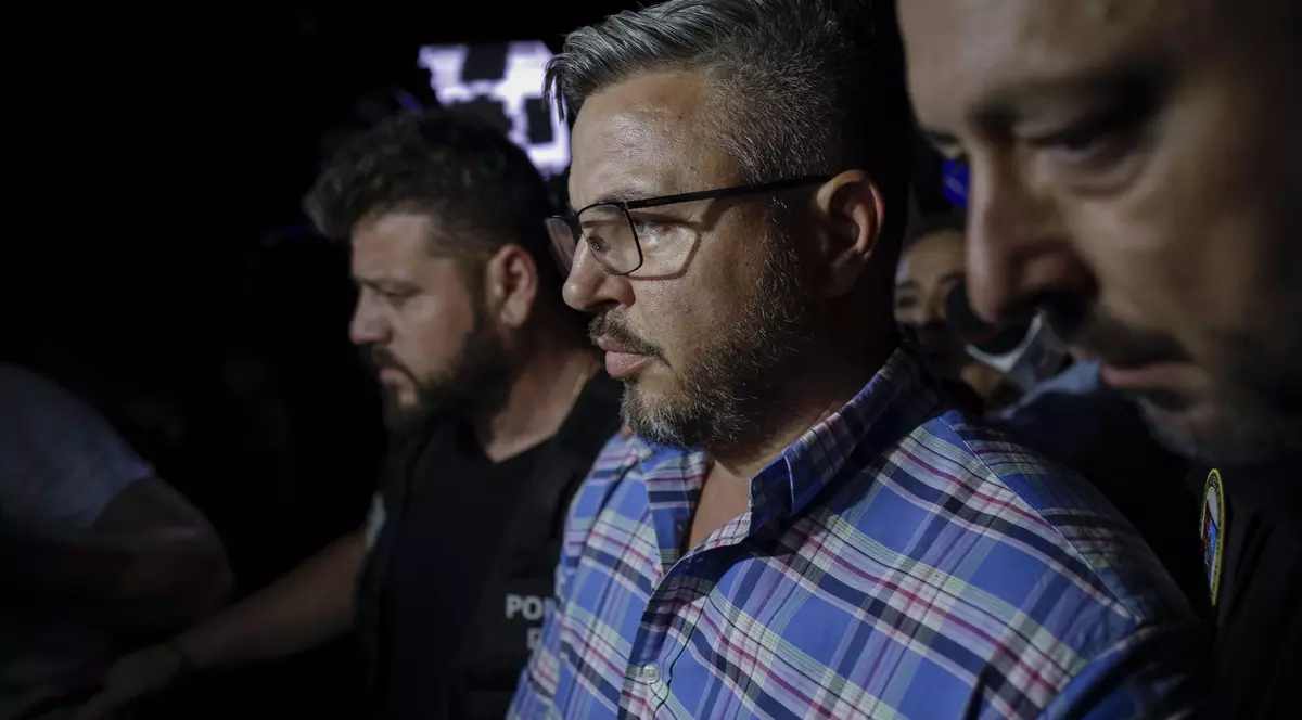 DEZASTRUL CREVEDIA. Cum justifică procurorii arestarea celor doi patroni ai stației GPL: Lăsarea lor în libertate nu ar face decât să încurajeze acest tip de comportament antisocial