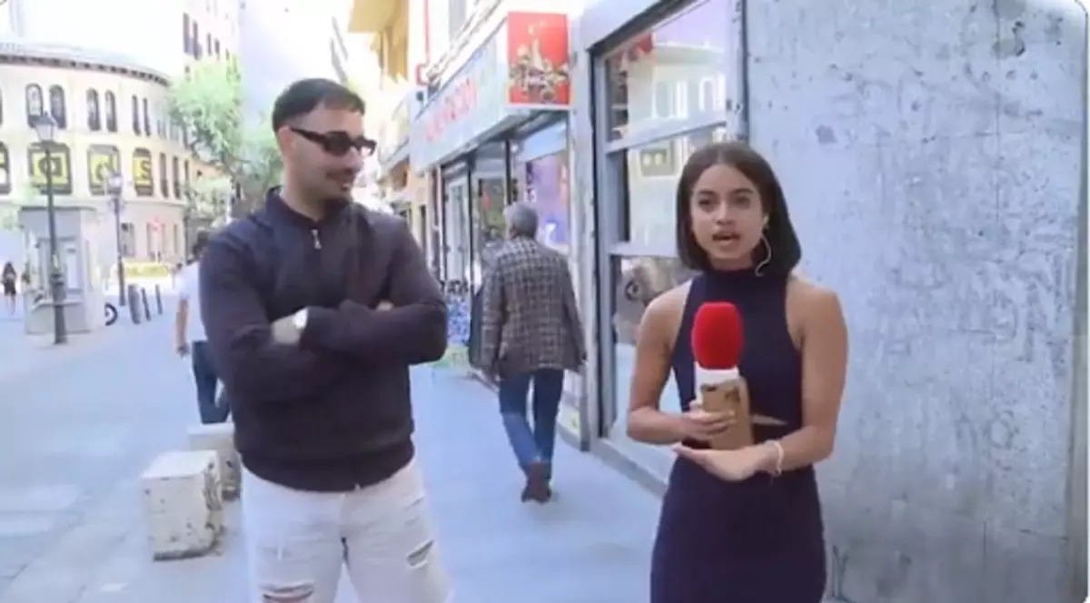 Românul care a pipăit o jurnalistă în direct, în Spania, a fost eliberat. Cum a motivat decizia tribunalul