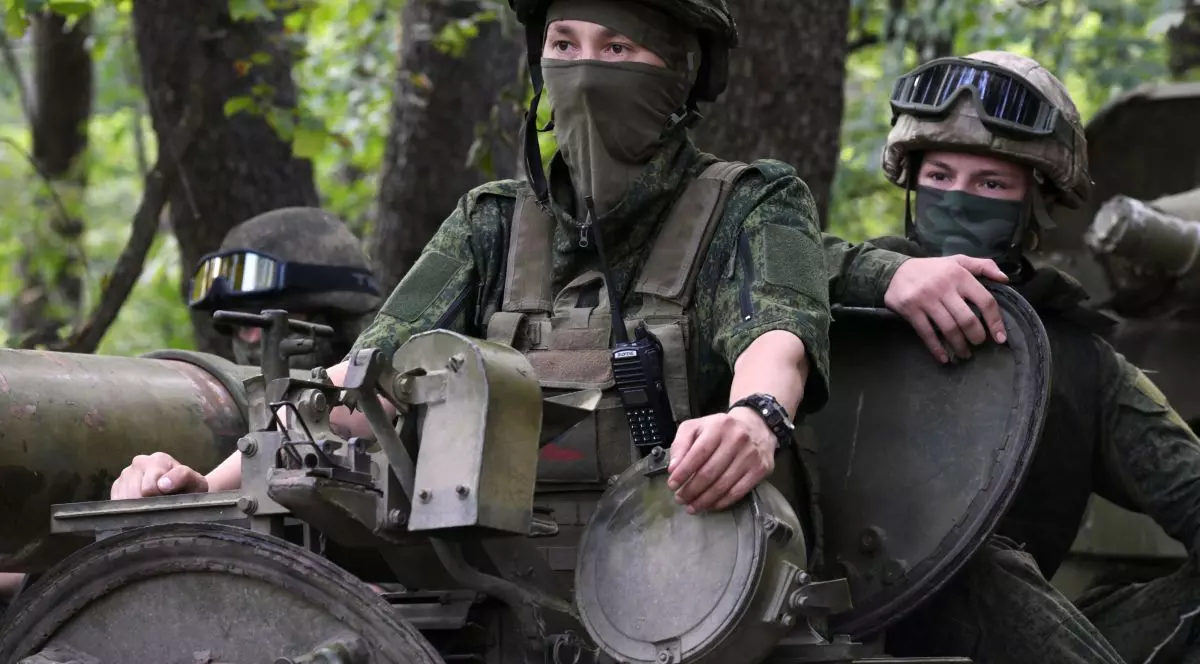 Ce povesteau acasă soldații ruși de pe front, în convorbiri interceptate de Kiev, în iulie. „Să ne folosim degetele pe post de baionete?”