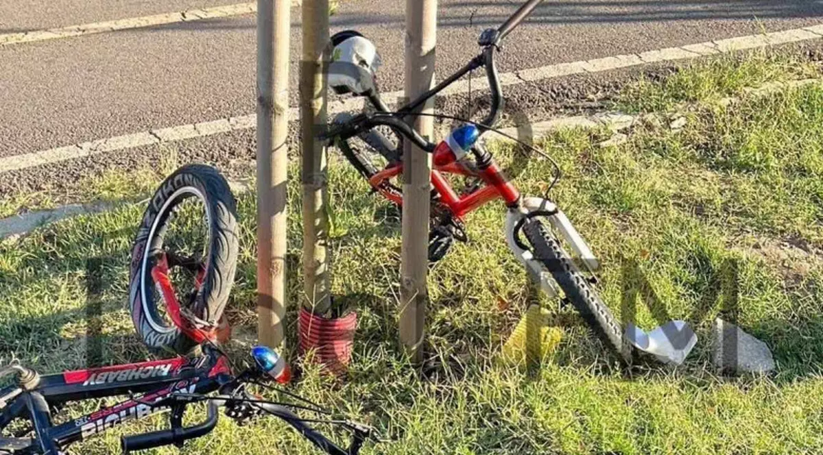 Un copil de 9 ani din Galați a murit după ce a căzut cu bicicleta, iar ghidonul i-a intrat în gât