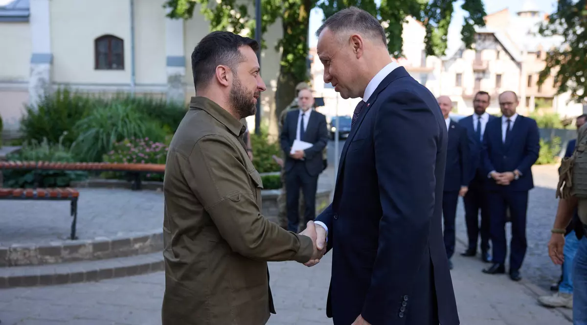 Președintele Poloniei vrea să detensioneze relațiile cu Ucraina, în disputa cerealelor, dar recunoaște că declarațiile lui Zelenski „i-au lăsat un gust amar”