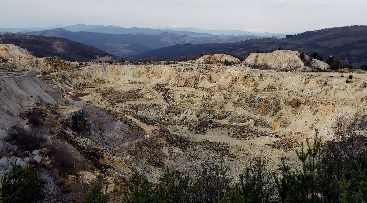 Compania Gabriel Resources cere României despăgubiri de 6,5 miliarde de dolari pentru blocarea exploatării miniere de la Roșia Montană
