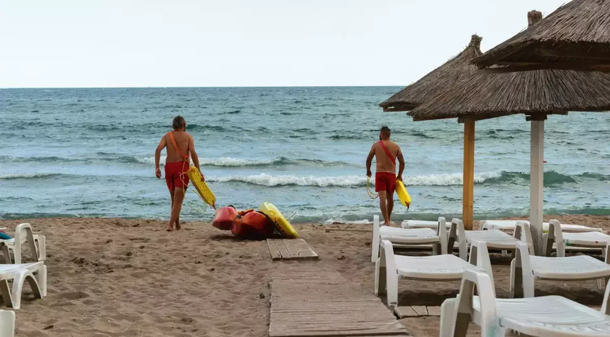 Un tânăr de 22 de ani a murit înecat la Vama Veche. Alți patru au fost salvați în ultima clipă