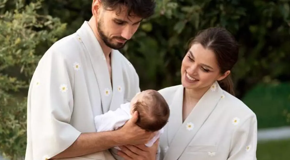 Cum s-a schimbat relația lui Theo Rose cu Anghel Damian, după ce au devenit părinți: „El e un tip foarte echilibrat, mult mai matur decât mine”