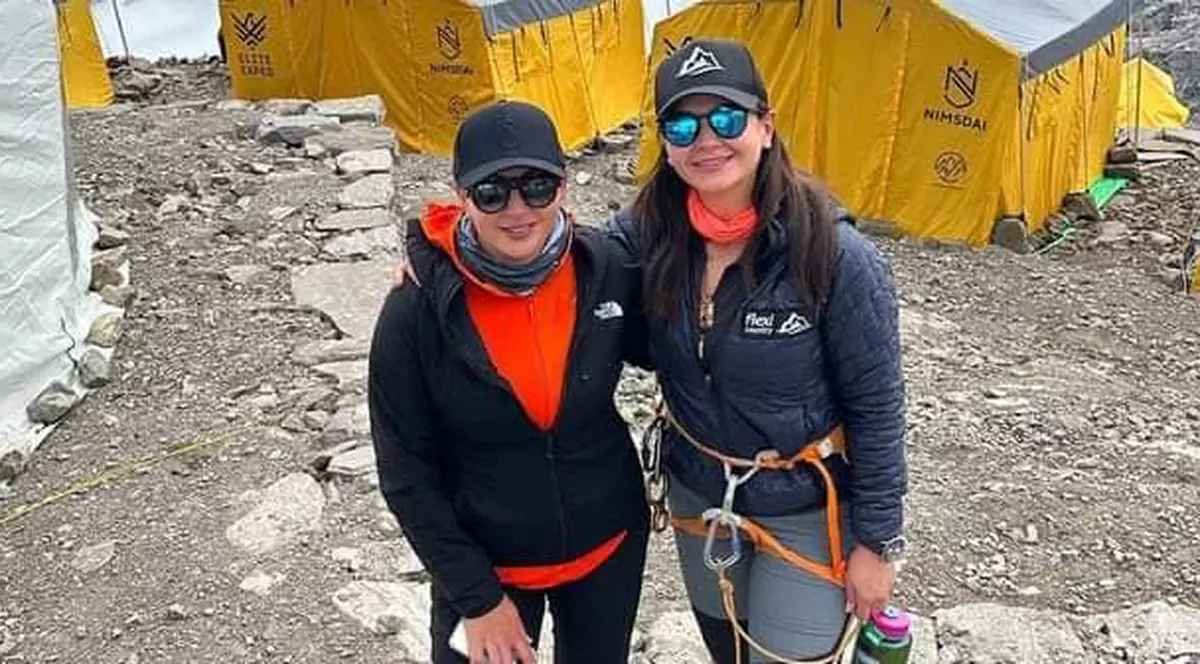Anna Gutu și Gina Rzucidlo, două alpiniste americane aproape de a stabili un record, ucise de o avalanșă, pe ultima lor ascensiune