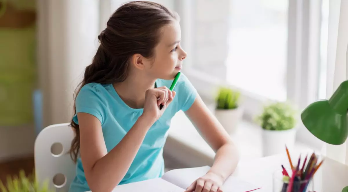 De curiozitate sau din curiozitate - cum se scrie corect