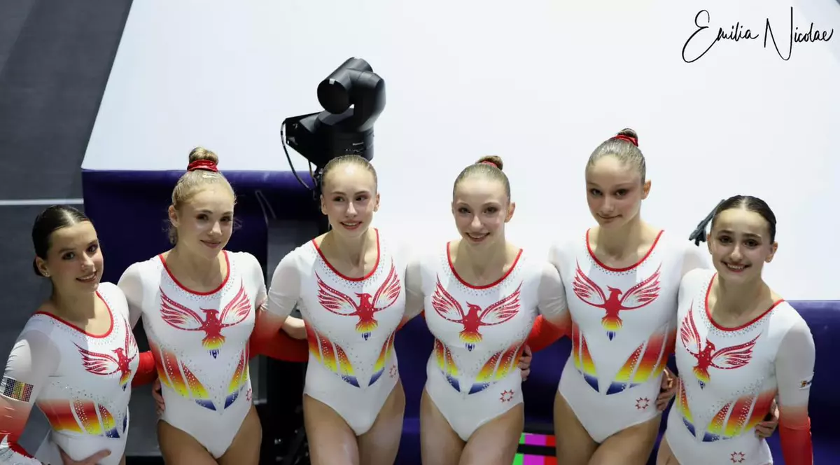 Echipa feminină de gimnastică a României. Foto: Facebook / Federația Română de Gimnastică