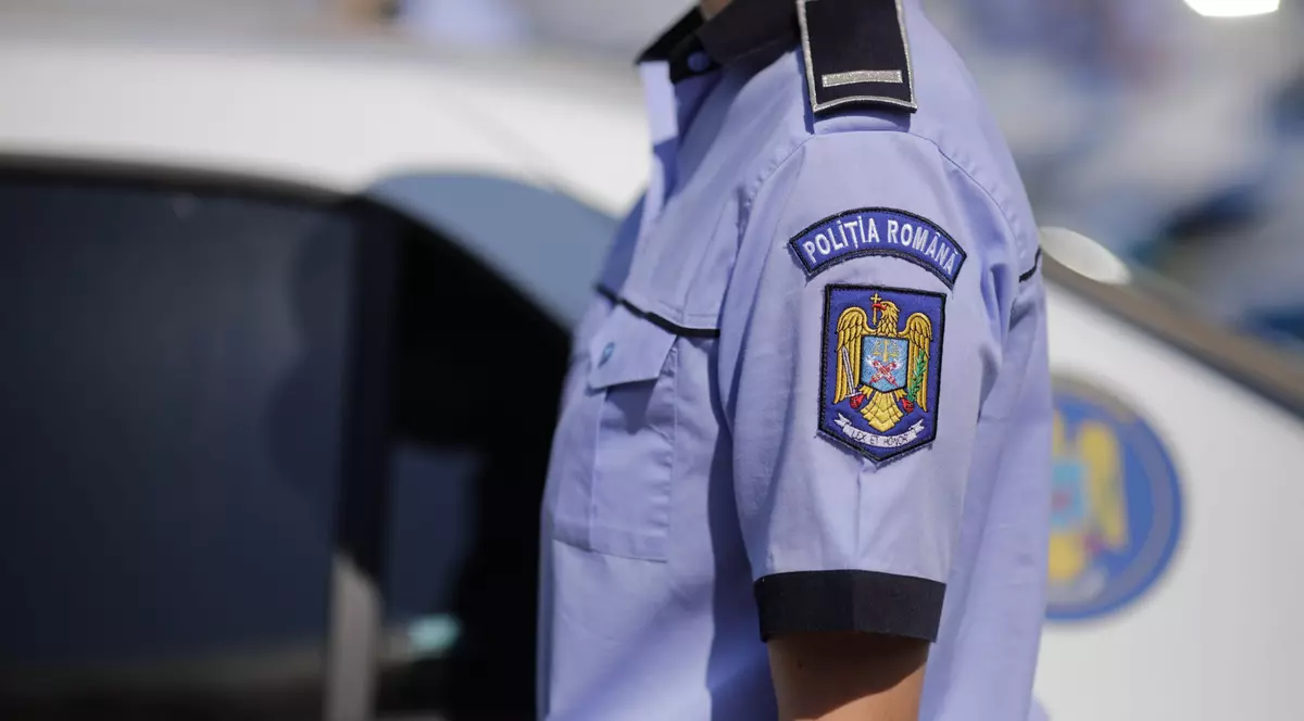 „O șefă m-a evaluat cu «comportament dezadaptativ», după ce i-am urat la mulți ani de 1 Martie”. Mărturiile polițiștilor retrogradați când s-a aflat că șeful IPJ Timiș folosește mașina instituției în scop personal