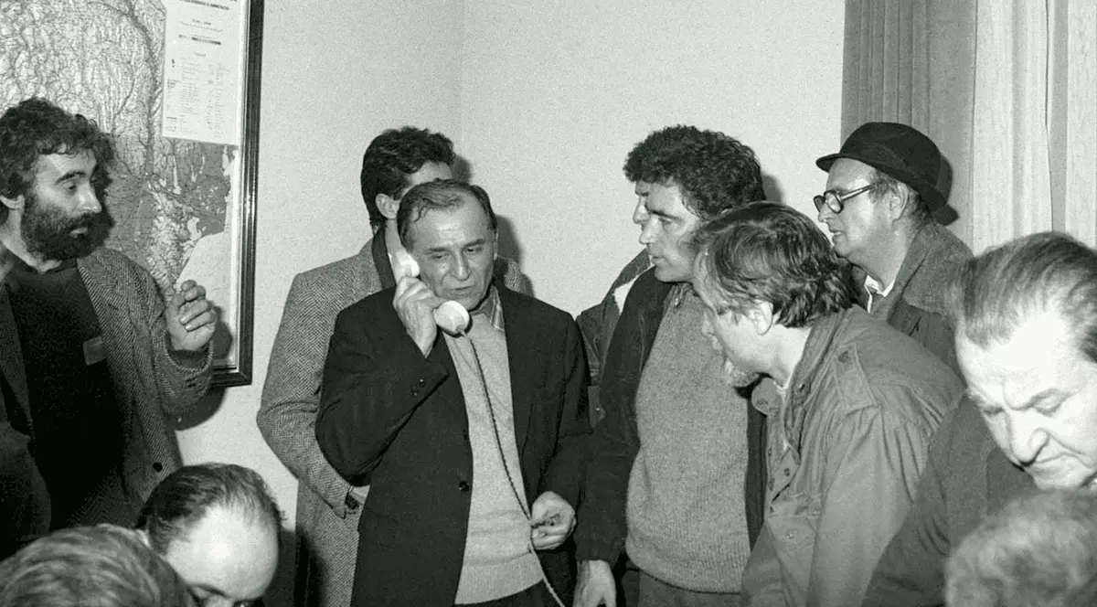 Curtea de Apel a dat undă verde judecării lui Ion Iliescu în „Dosarul Revoluției”. Mai sunt vizați Gelu Voican Voiculescu şi Iosif Rus