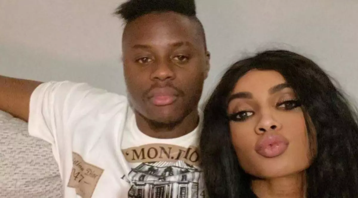 Laurette s-a împăcat cu fotbalistul Magaye Gueye: „Decât să ne chinuim, mai bine ne iubim”. În ce vacanță au fost îndrăgostiții