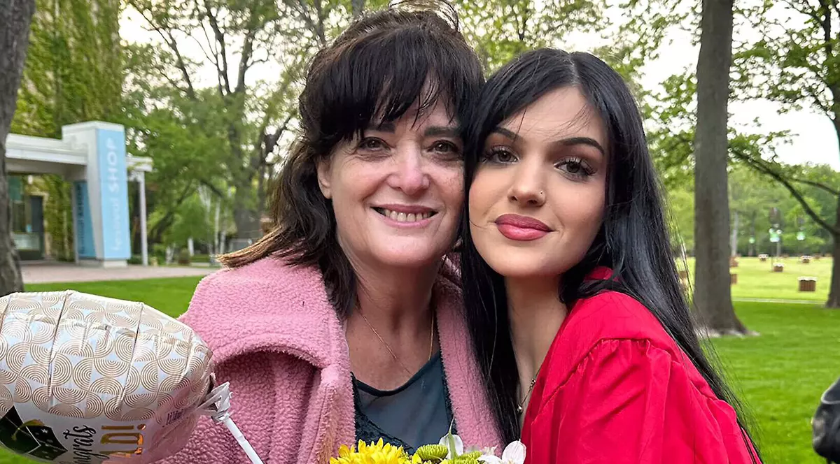 Ostaticele americane eliberate de Hamas după două săptămâni au ajuns în Israel. Cine sunt cele două femei, mamă și fiică | FOTO