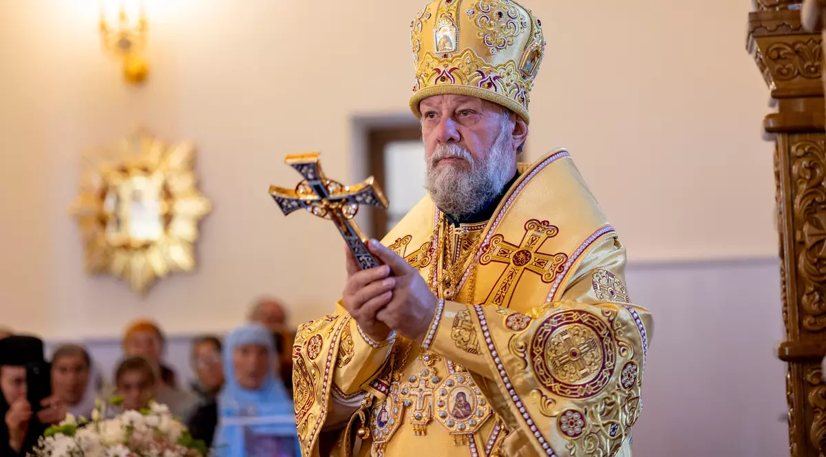 Mitropolia Moldovei a respins inițiativa lansată de mai mulți preoți din Chișinău de a adera la Patriarhia Română