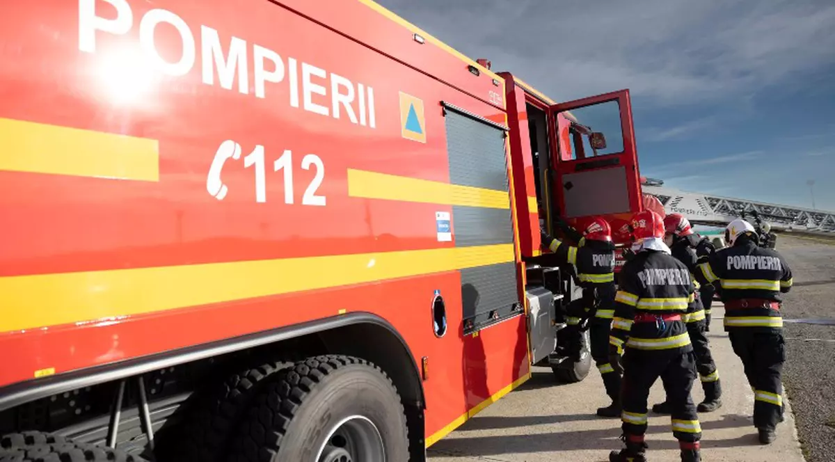 Pompieri. FOTO: ISU Cluj (Facebook)