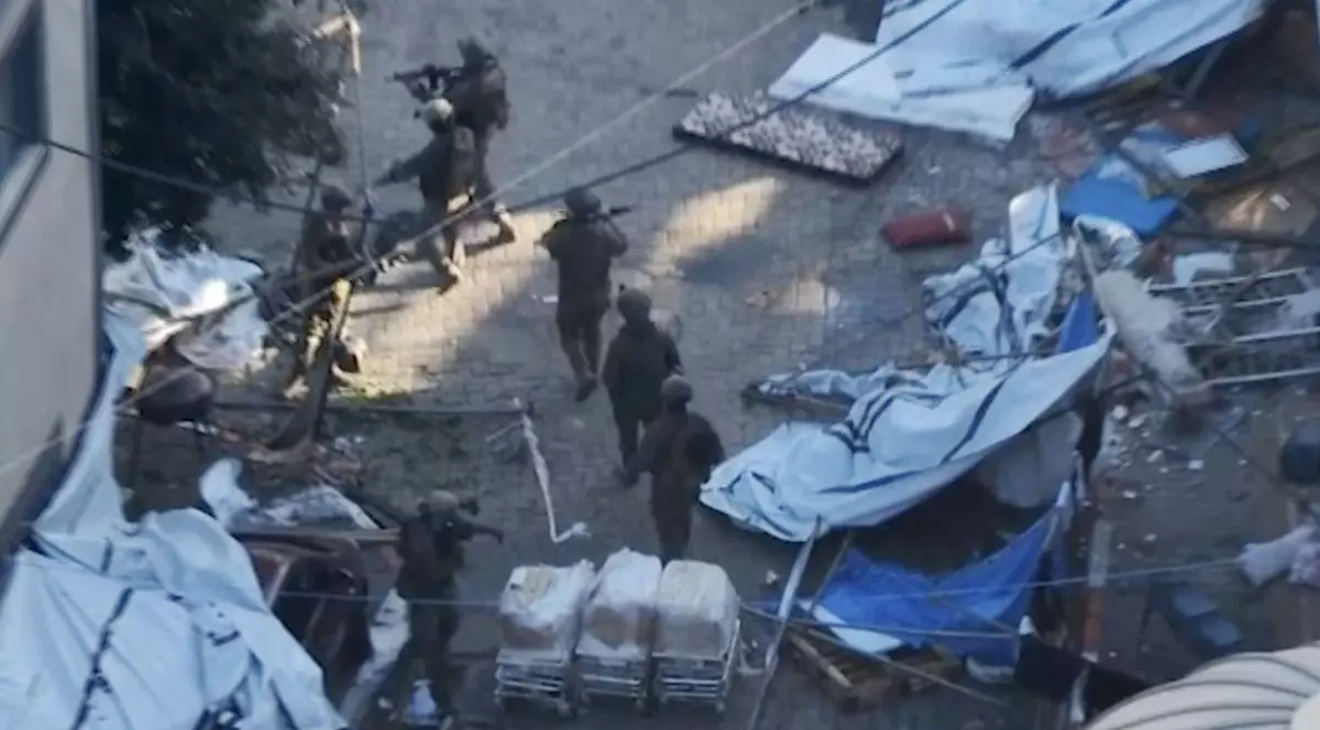 Netanyahu spune că „nu există loc în Gaza în care să nu ajungem”, după ce armata sa a descins în cel mai mare spital din enclavă. Hamas afirmă că Al-Shifa se află sub controlul israelienilor