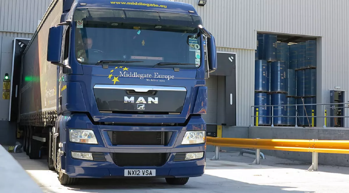 Doi șoferi români de TIR, colegi la o companie belgiană, vor merge împreună la închisoare. Unul dintre ei a recunoscut tot ce făcuseră