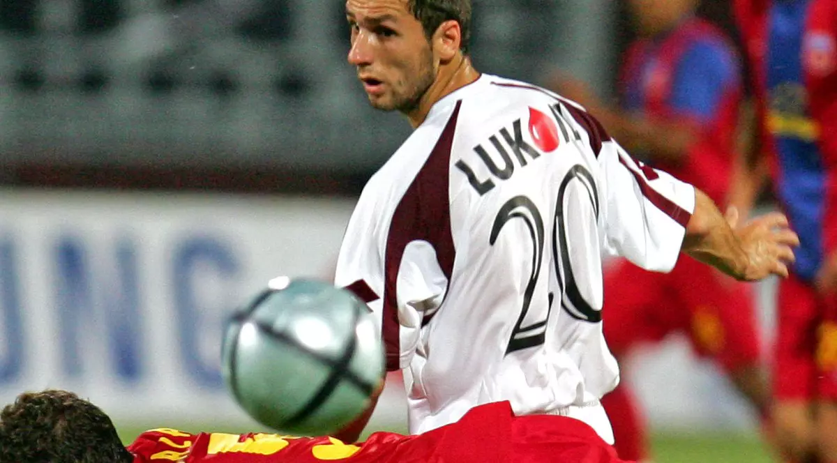 Lucian Burdujan pe vremea cand juca la Rapid (2006). Foto: Hepta