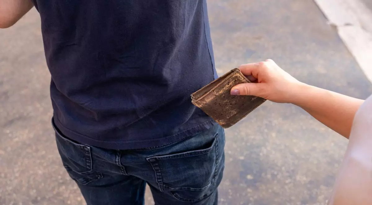 Guvernul Italiei vrea să înăsprească măsurile împotriva hoților de buzunare, inclusiv dacă e vorba de femei însărcinate