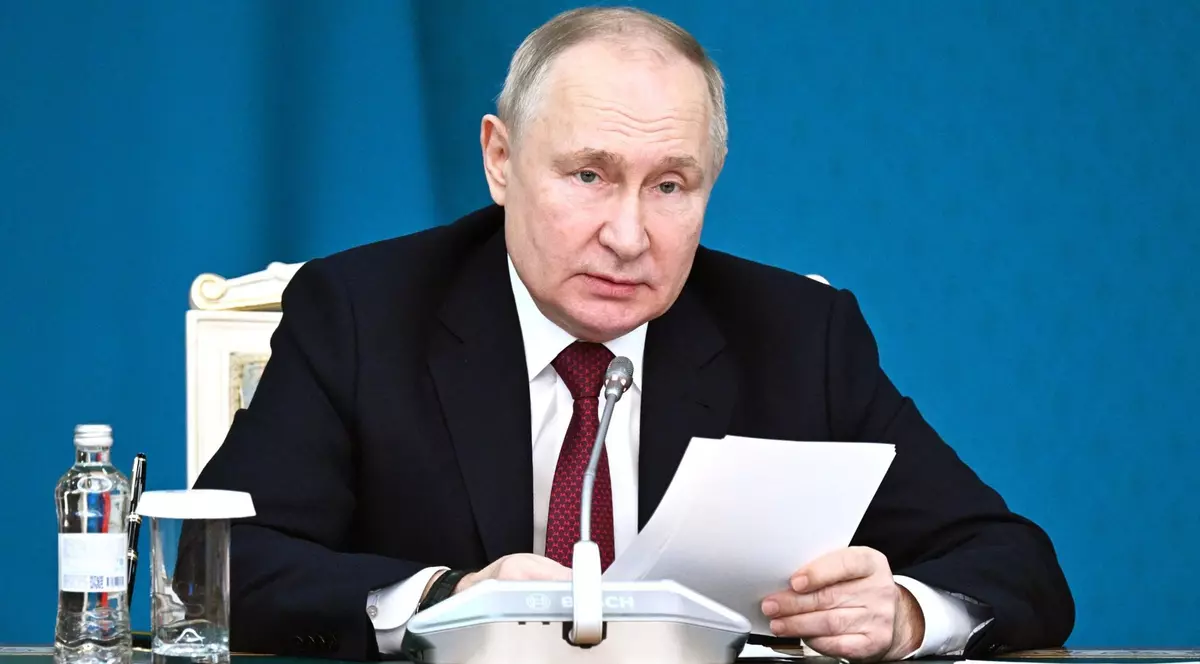 Putin a semnat decretul de creștere cu 15% a numărului de soldați din armata rusă