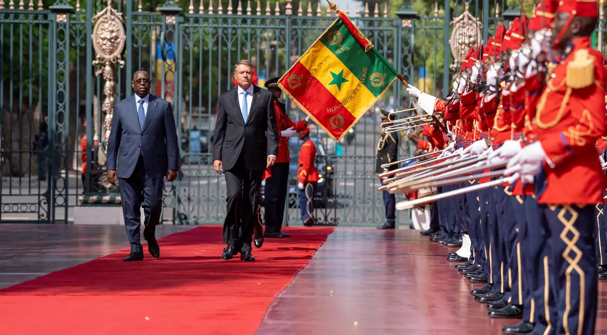 Iohannis, despre turneul din Africa: „O strategie de acest tip nu poate să fie implementată prin corespondență”