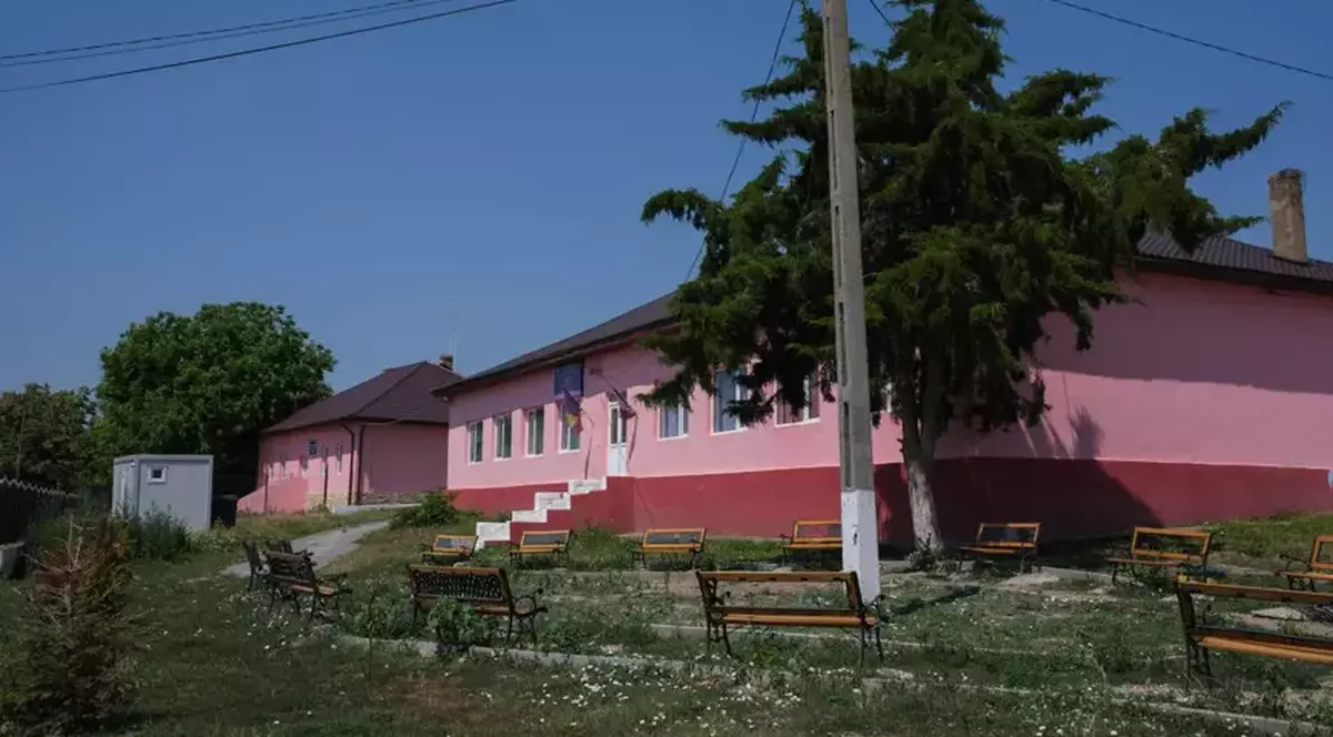 Ce pedeapsă a primit profesorul din Constanța acuzat de agresiune sexuală asupra elevilor săi. Abuzurile sale erau cunoscute în școală