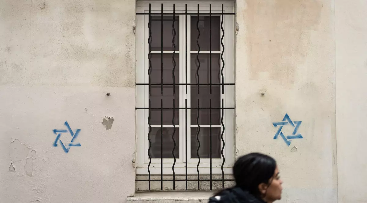 Numărul actelor antisemite a „explodat” în Franța, după atacul Hamas asupra Israelului. Sute de oameni au fost arestați