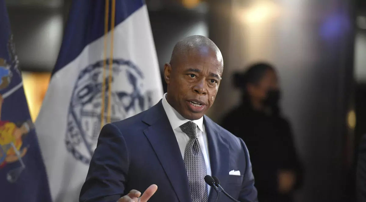 Telefoanele primarului din New York, confiscate de FBI. Este vizat într-un dosar în care este acuzat că a conspirat alături de guvernul turc