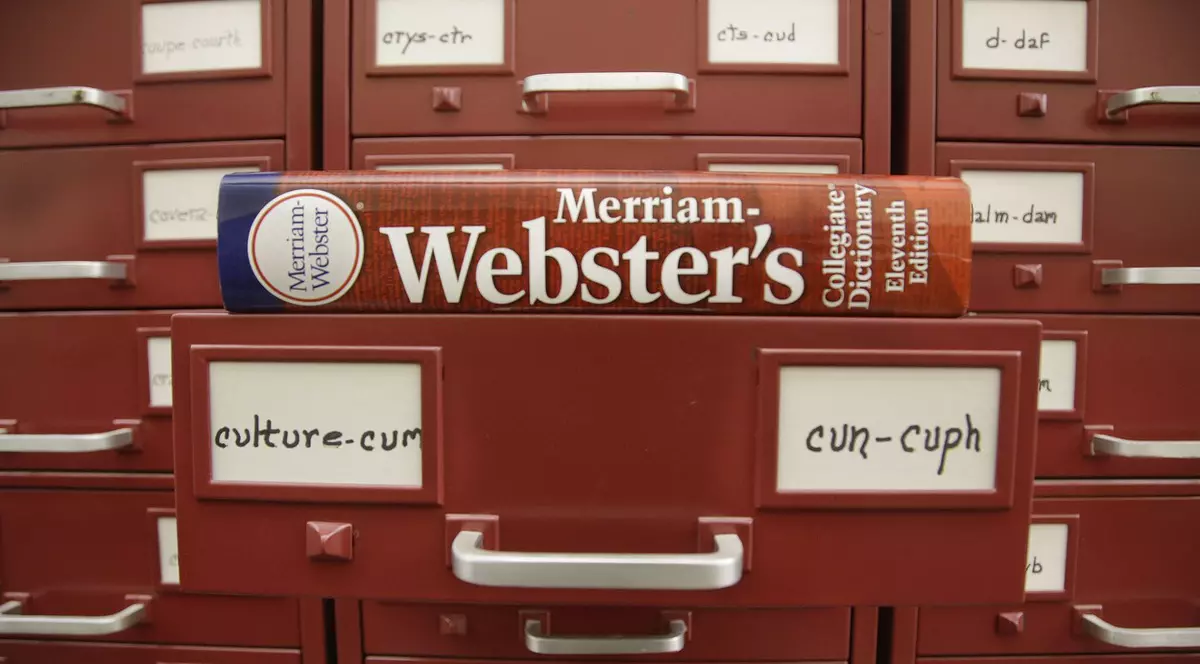 „Autentic” a fost cuvântul anului 2023 desemnat de dicționarul american Merriam-Webster