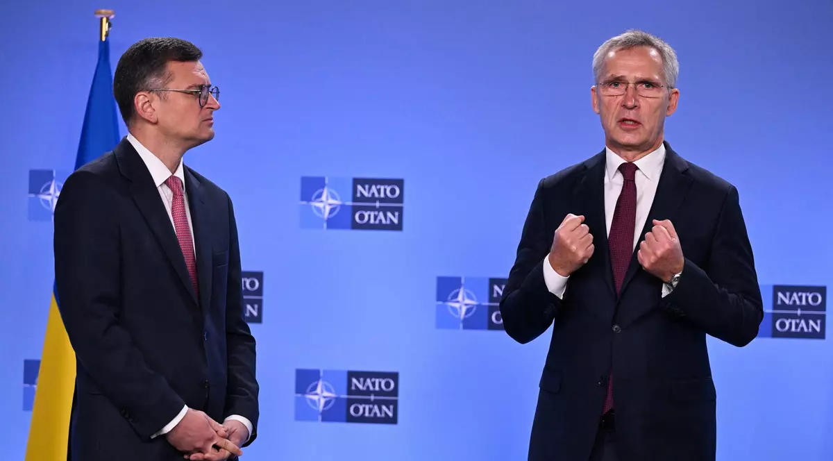 „Moscova își amanetează viitorul”. Stoltenberg spune că Rusia a pierdut 300.000 de soldați în Ucraina și devine tot mai dependentă de China