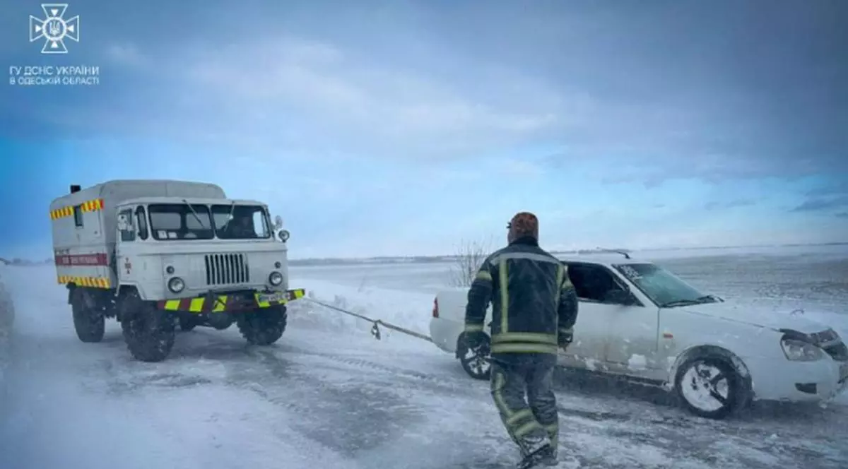 Zece persoane au murit și 23 au fost rănite în Ucraina în urma furtunilor de zăpadă