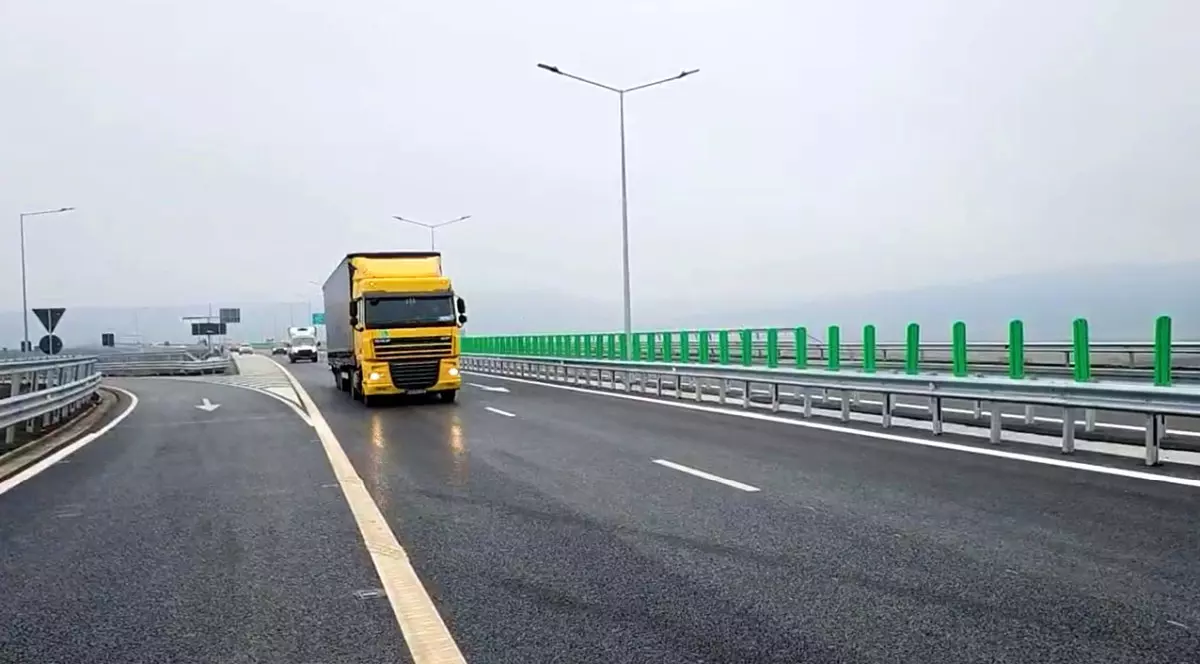 Șoferii pot merge între Târgu Mureș și Cluj-Napoca pe Autostrada Transilvania