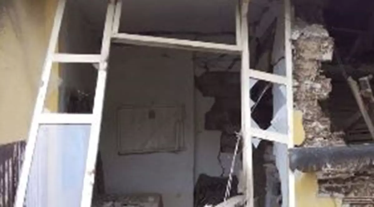 O femeie a murit în Olt după ce o centrală termică a explodat și a fost prinsă sub dărâmături