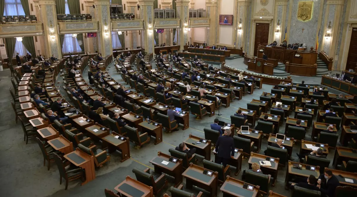 Senatul a respins proiectele UDMR privind autonomia Ţinutului Secuiesc. Legea merge la promulgare