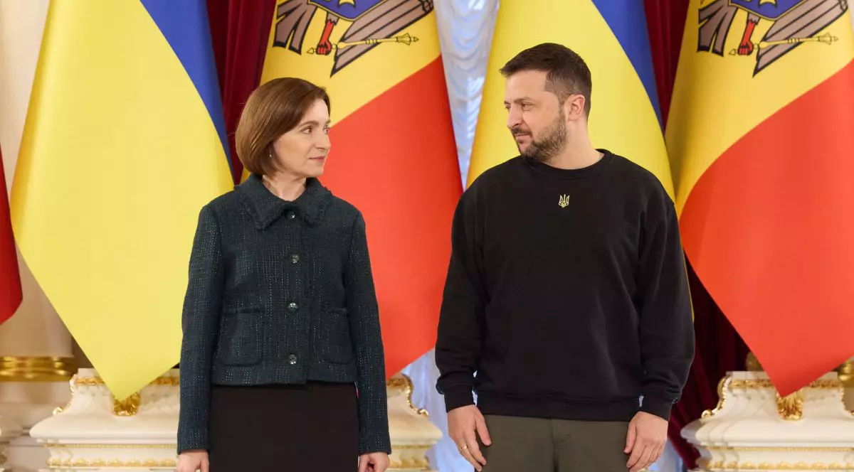 Românii susțin, la limită, aderarea Ucrainei la UE și mult mai ferm pe cea a Republicii Moldova. Ce țară europeană se opune, potrivit unui nou sondaj