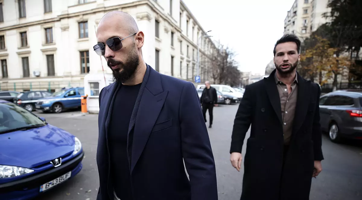 Curtea de Apel București a respins solicitarea fraților Tate de a părăsi România. Ei invocau că mama lor este bolnavă