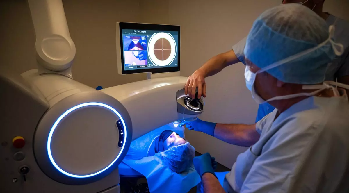 „Un miracol de Crăciun”. Un ucrainean, care a orbit în urma unui accident, și-a recăpătat vederea după 36 de ani