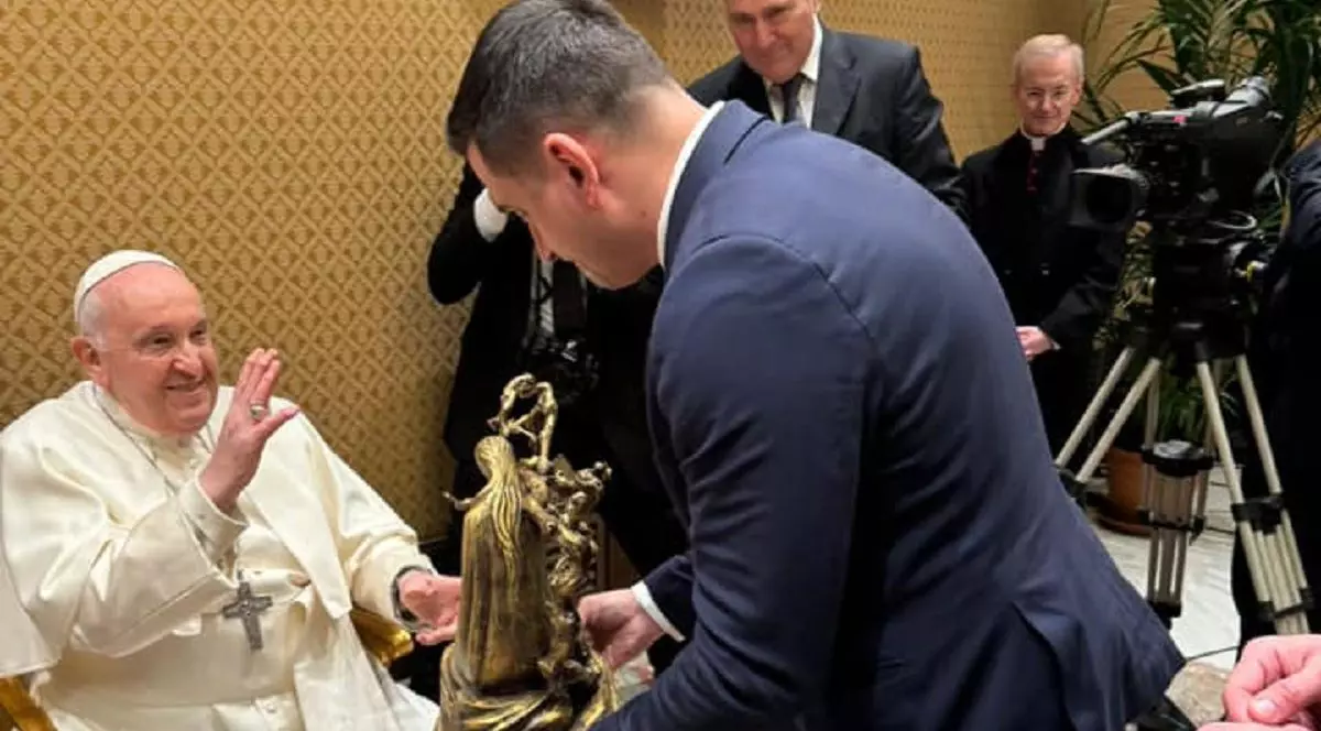 CTP scrie că George Simion nu e pe lista de audiențe de la Vatican, de sâmbătă, când liderul AUR a anunțat că s-a întâlnit cu Papa Francisc