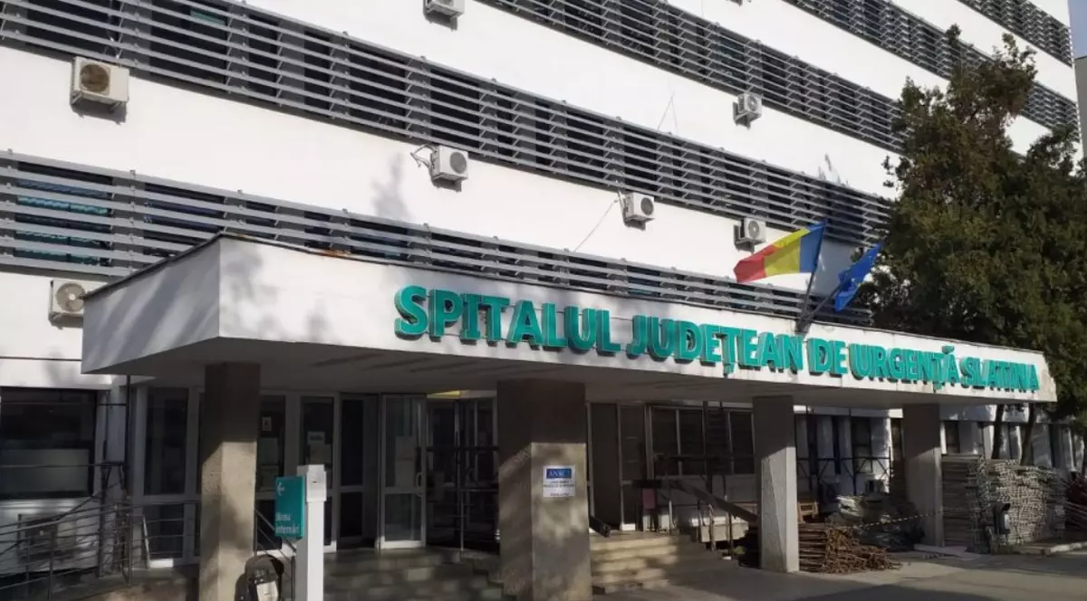 Rezultatul necropsiei pacientei care a murit în liftul spitalului din Slatina, blocat timp de 40 de minute. Ce spune managerul