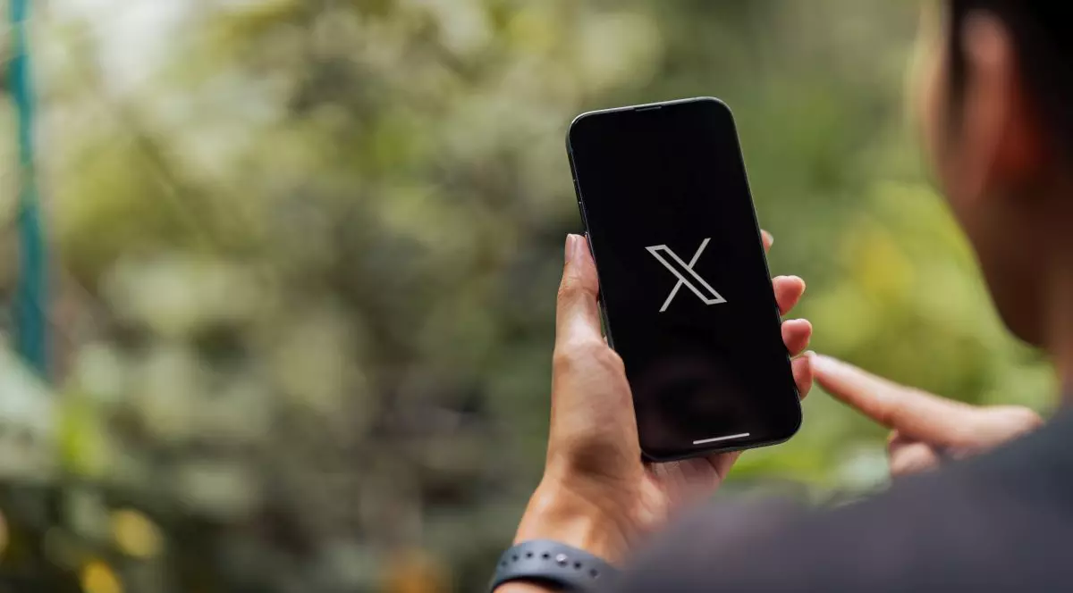 Comisia UE lansează o anchetă împotriva X, fosta Twitter, pe care o suspectează că a promovat conținut ilegal și dezinformări