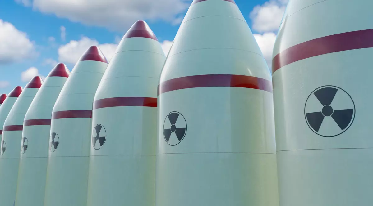 Rusia avertizează SUA împotriva desfășurării de arme nucleare tactice în Marea Britanie: „Capetele înfierbântate de la Washington și Londra nu au învățat nicio lecție”