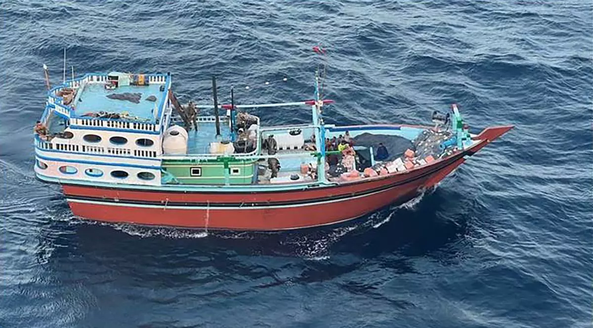 Doi militari americani, membri ai Navy Seals, au murit într-o operațiune pe mare împotriva rebelilor Houthi, anunță Armata SUA