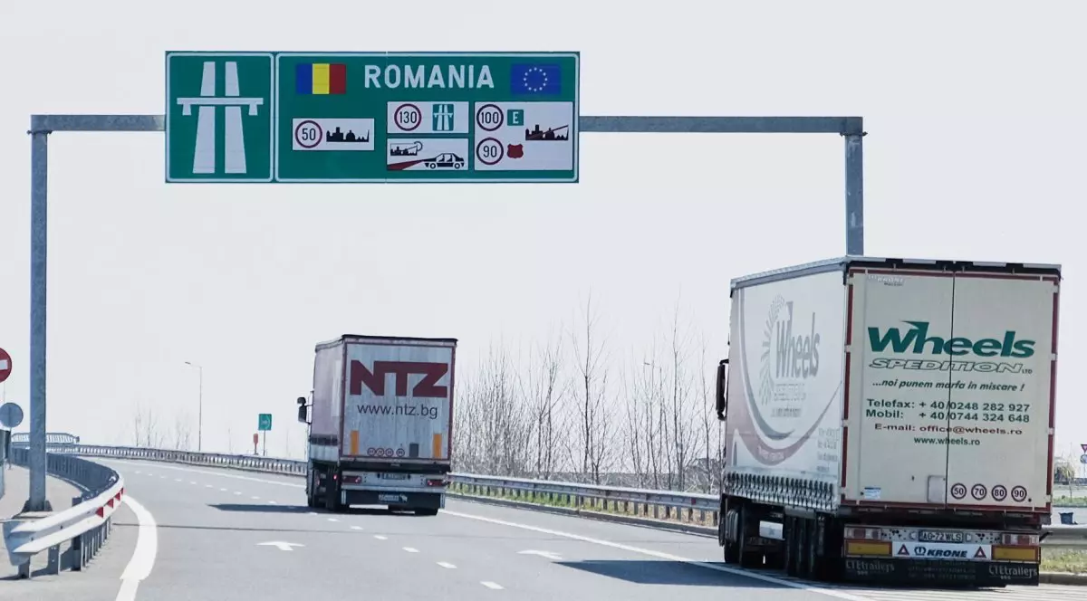 Conducerea Portului Constanţa va fi demisă de Grindeanu, dacă are „cea mai mică dovadă” că TIR-urile din Ucraina au prioritate