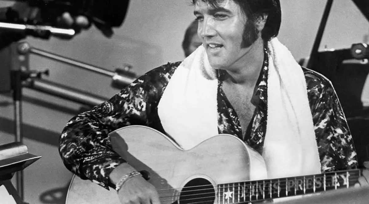 Elvis Presley va fi adus la viață cu ajutorul inteligenței artificiale, pentru un spectacol la Londra: „Va fi o celebrare a vieții lui”