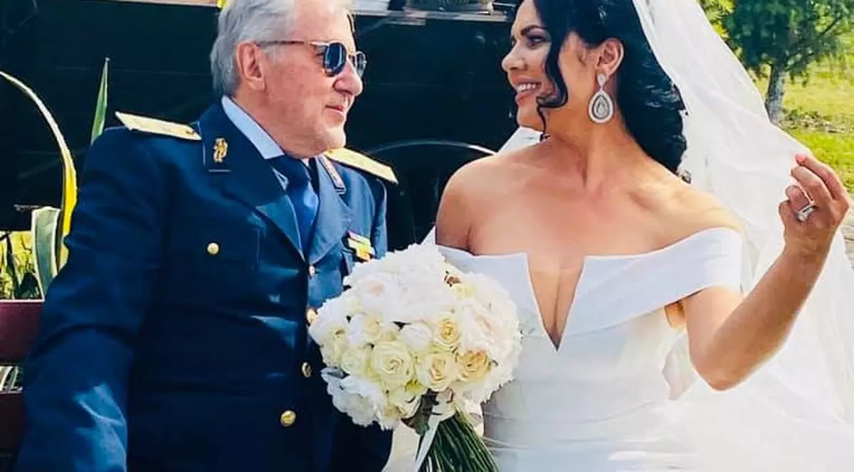 Ilie Năstase mai vrea un copil. Ce răspuns i-a dat Ioana, soția lui: „El îmi spune tot timpul că-și dorește”