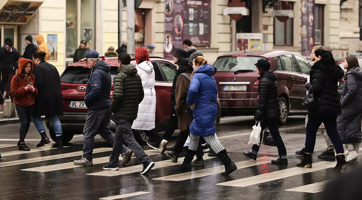 Prognoza meteo pentru următoarele două săptămâni. Când se încălzeşte vremea